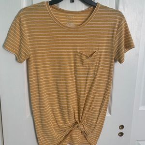 Yellow and white short sleeve tee